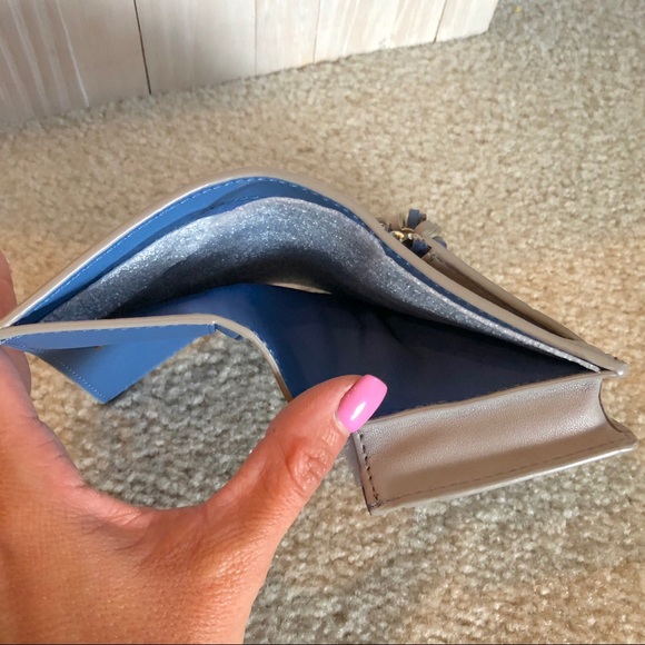 Tory Burch elephant wallet - Picture 5 of 8